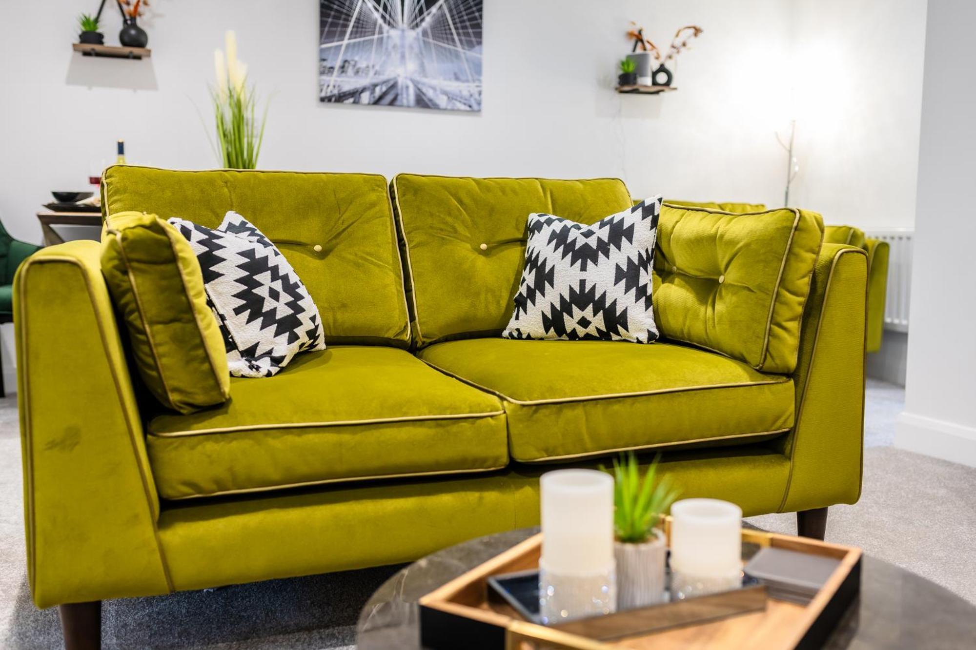 Cosy 2-Bed Apartment In Nettleham Lincoln Buitenkant foto